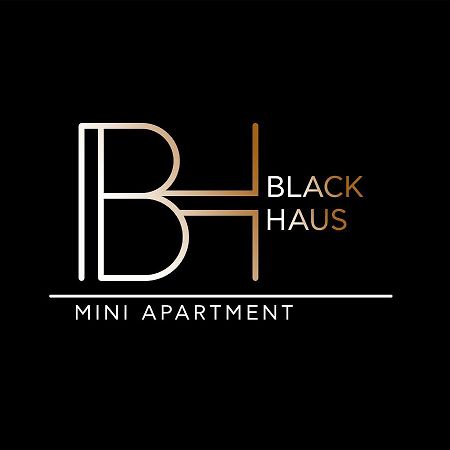 Blackhaus Young Mini テッサロニキ エクステリア 写真